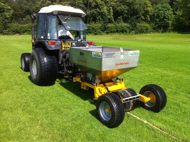 Sandbander — Sports turf drainage equipment for rapid sand slitting